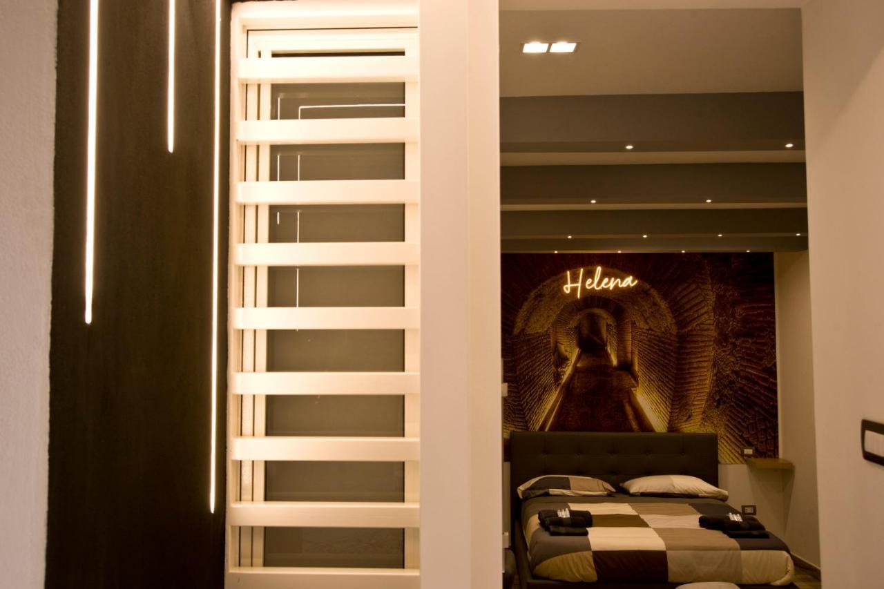 Suite Napoli Sotterranea Con Vasca Idromassaggio Εξωτερικό φωτογραφία